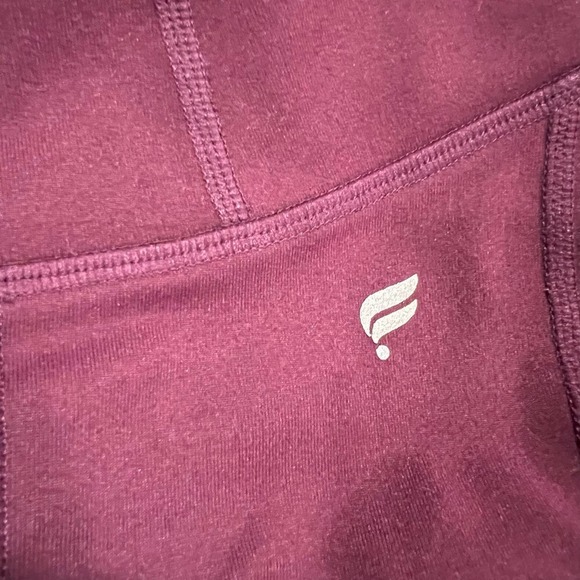 Fabletics Powerhold Burgundy Athletic Leggings - Picture 10 of 11
